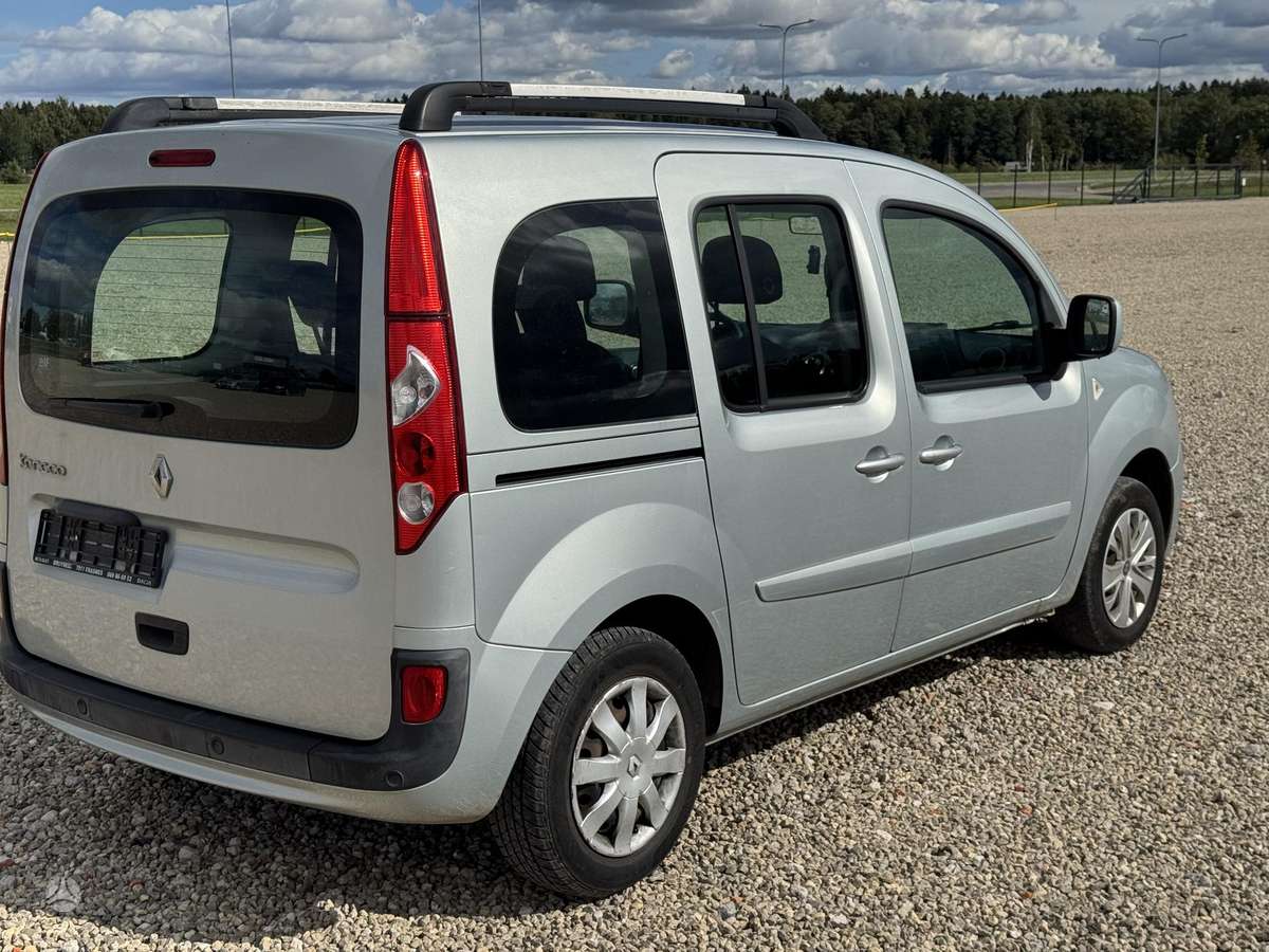 Renault Kangoo 2012 — фото 5