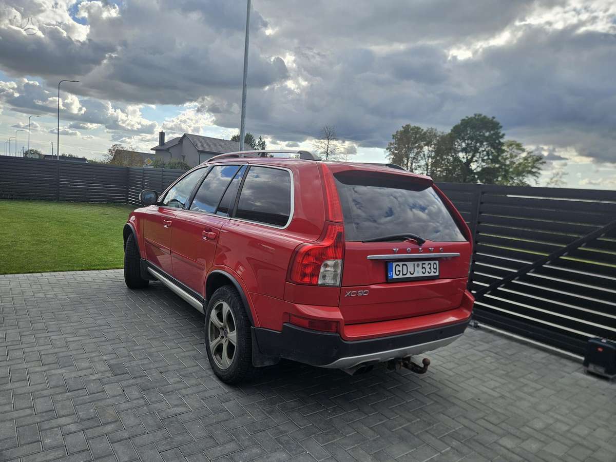 Volvo XC90 2007 — photo 17