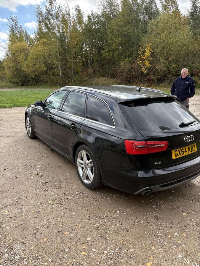 Audi A6 2014 — interior