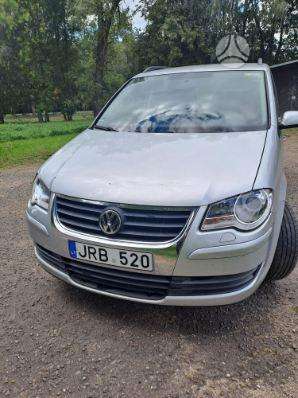 Volkswagen Touran 2008 — rear view