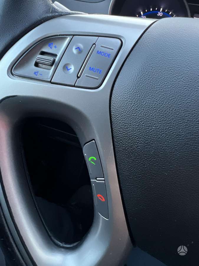 Hyundai ix35 2012 — photo 15