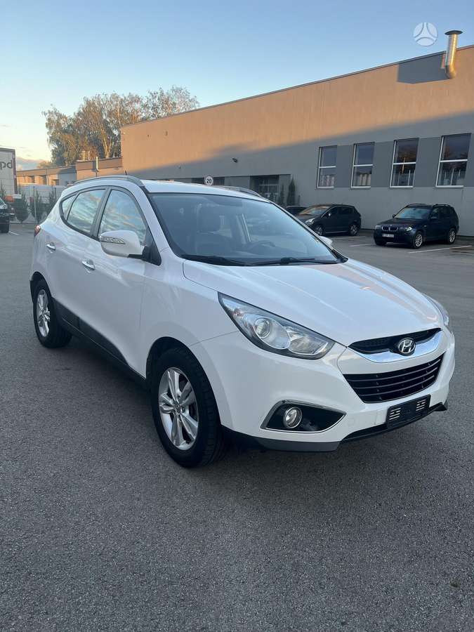 Hyundai ix35 2012 — photo 7