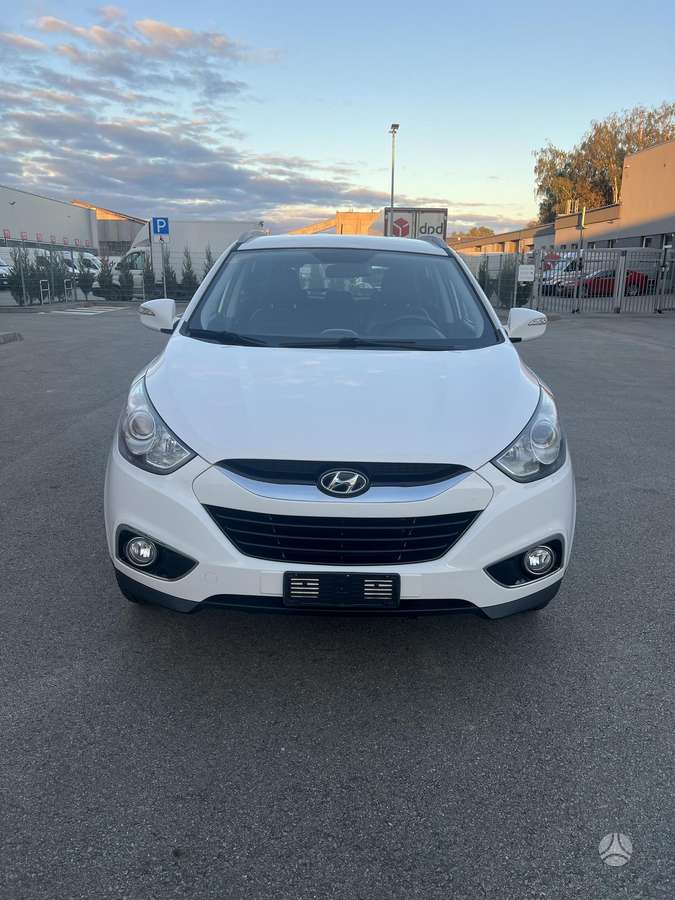 Hyundai ix35 2012 — photo 8