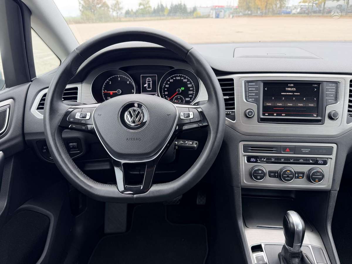Volkswagen Golf 2015 — photo 21