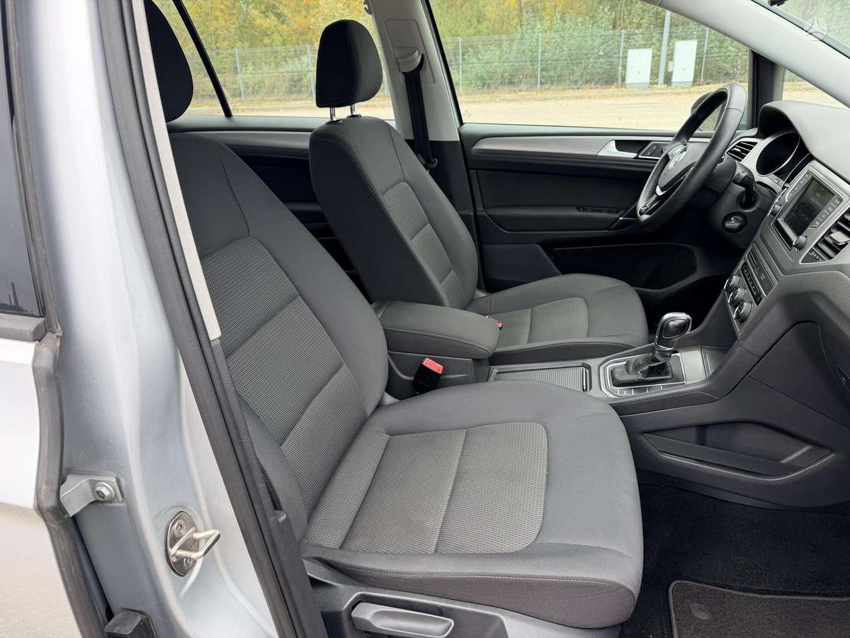 Volkswagen Golf 2015 — photo 26