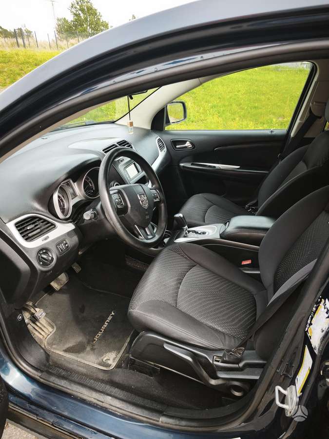 Dodge Journey 2014 — photo 10