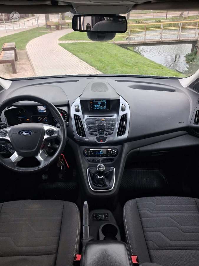 Ford Tourneo 2015 — photo 13