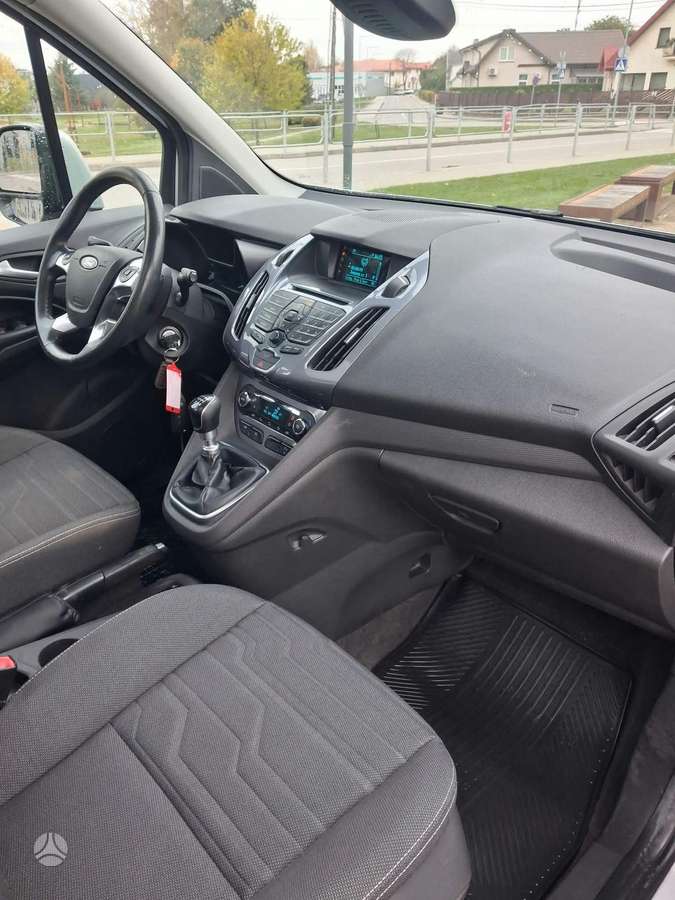 Ford Tourneo 2015 — photo 18