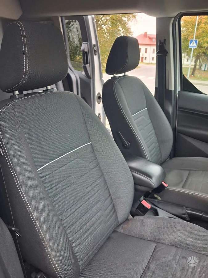 Ford Tourneo 2015 — photo 19