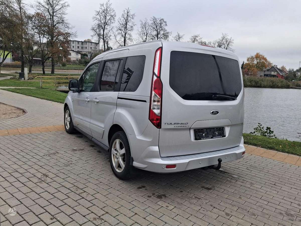Ford Tourneo 2015 — interior