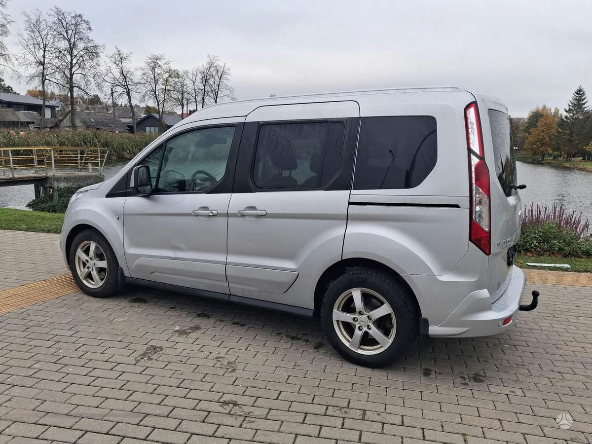 Ford Tourneo 2015 — photo 5
