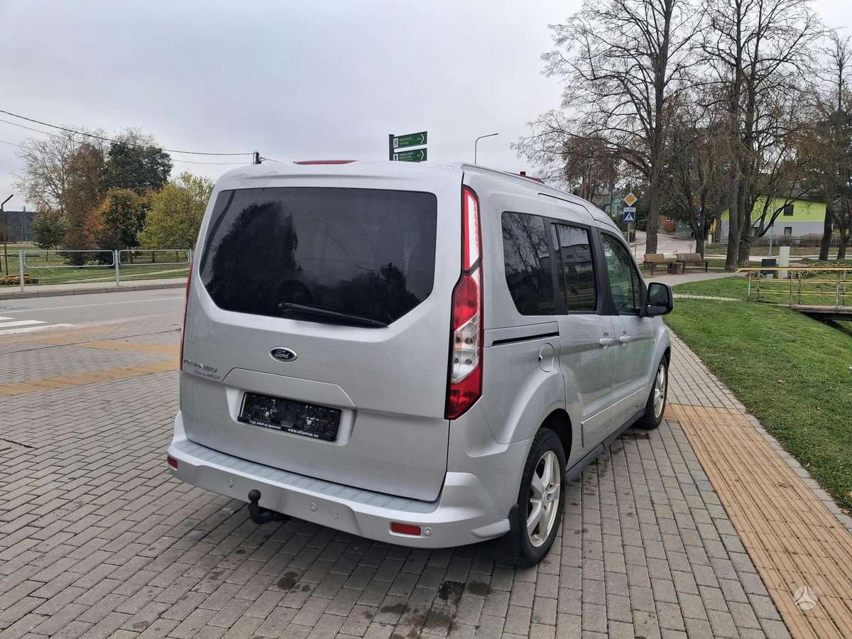 Ford Tourneo 2015 — photo 7
