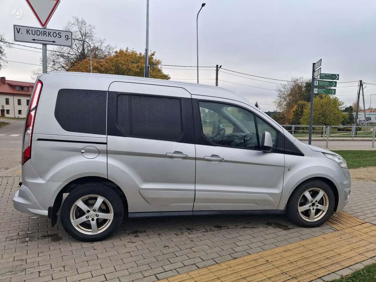 Ford Tourneo 2015 — photo 9