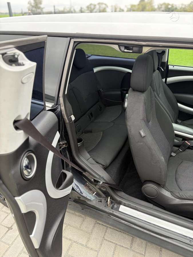 Mini Clubman 2007 — photo 9