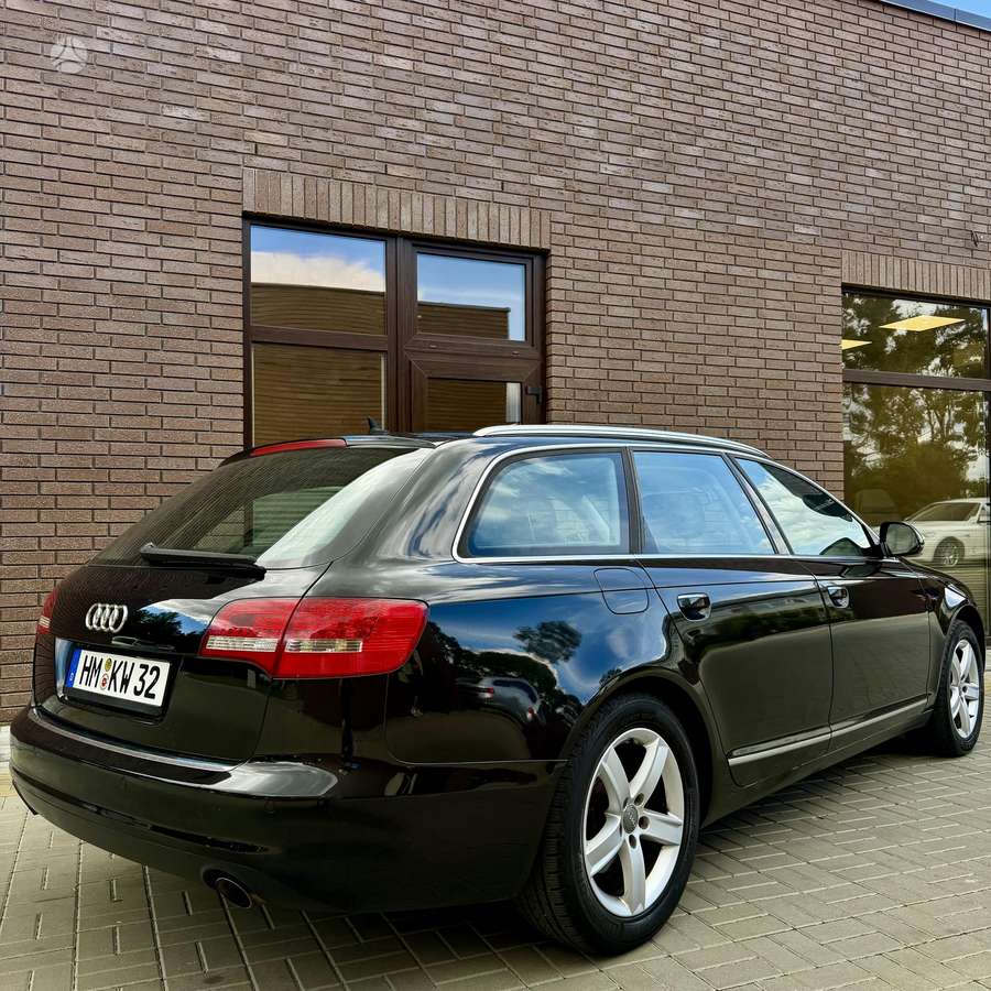 Audi A6 2010 — photo 7