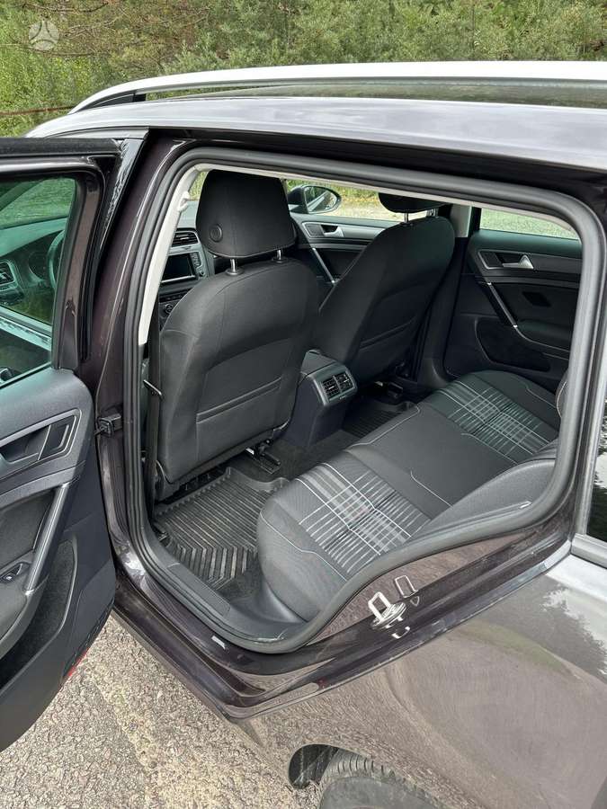 Volkswagen Golf 2015 — photo 11