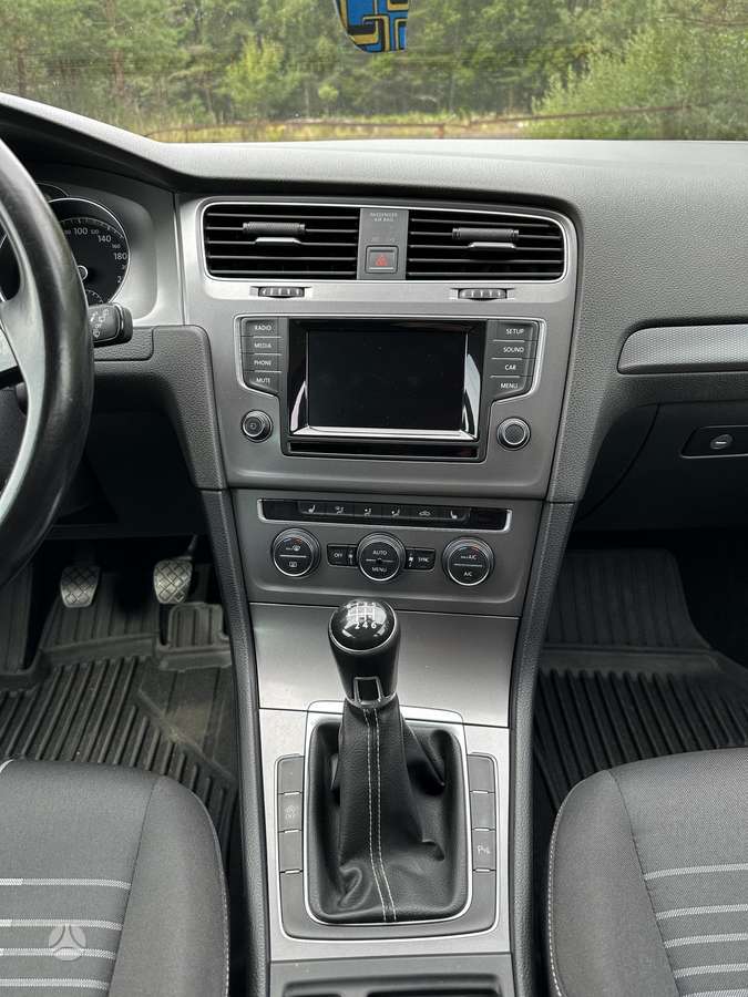 Volkswagen Golf 2015 — photo 21