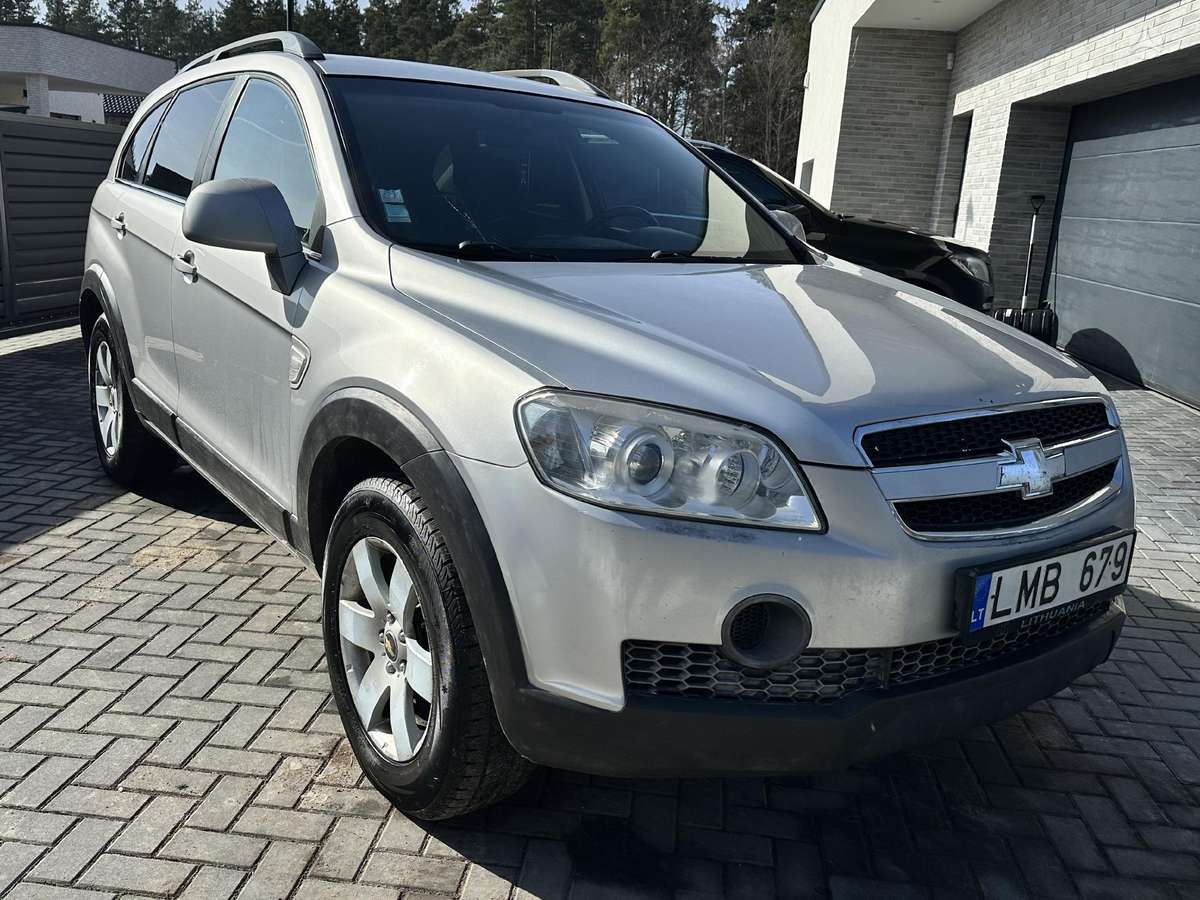 Chevrolet Captiva 2007 — двигун 2000 cm³, 150 HP (110kW)