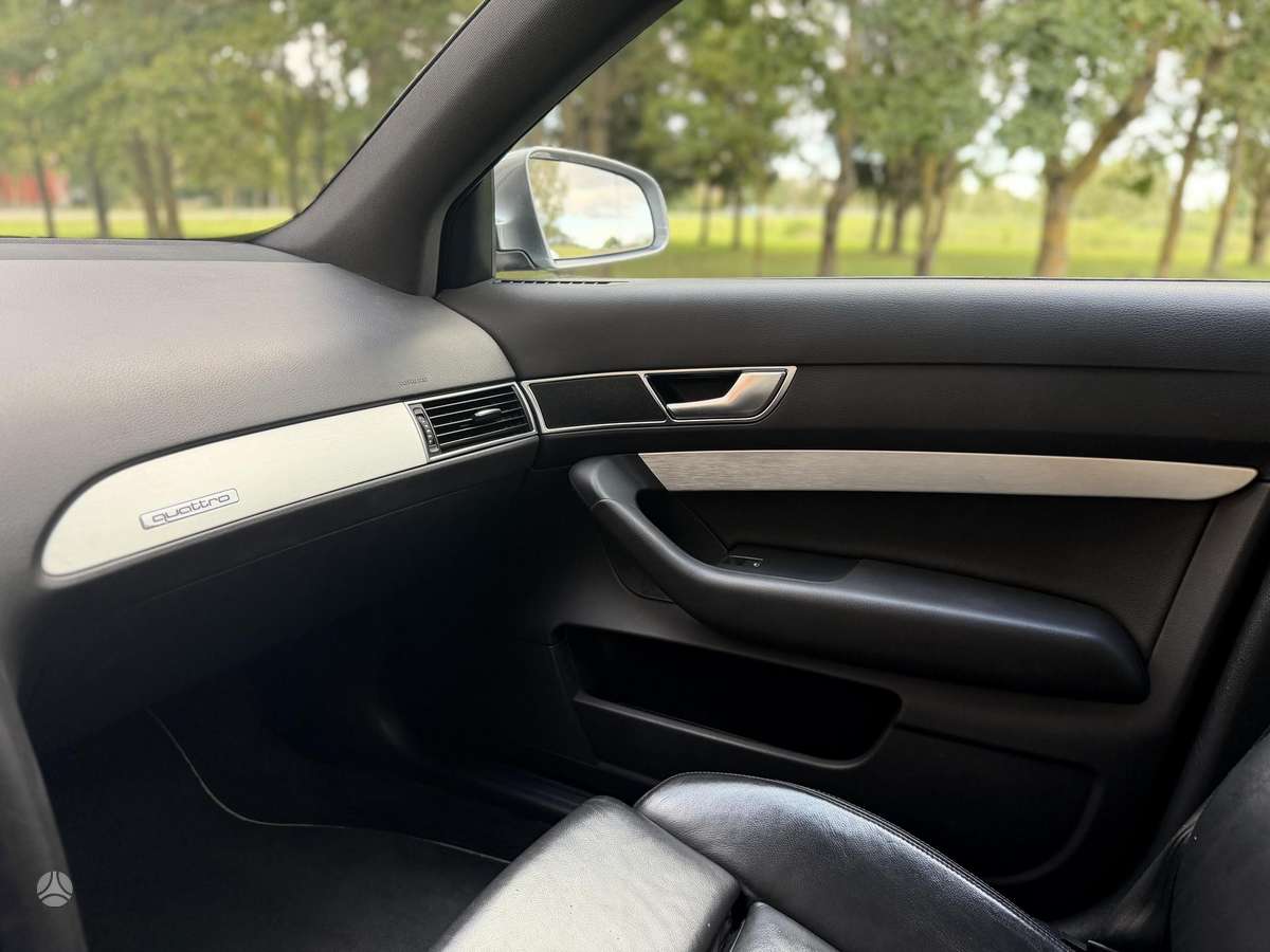 Audi A6 2009 — photo 22