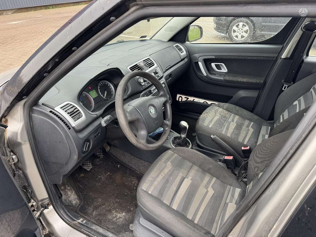 Skoda Roomster 2007 — photo 8