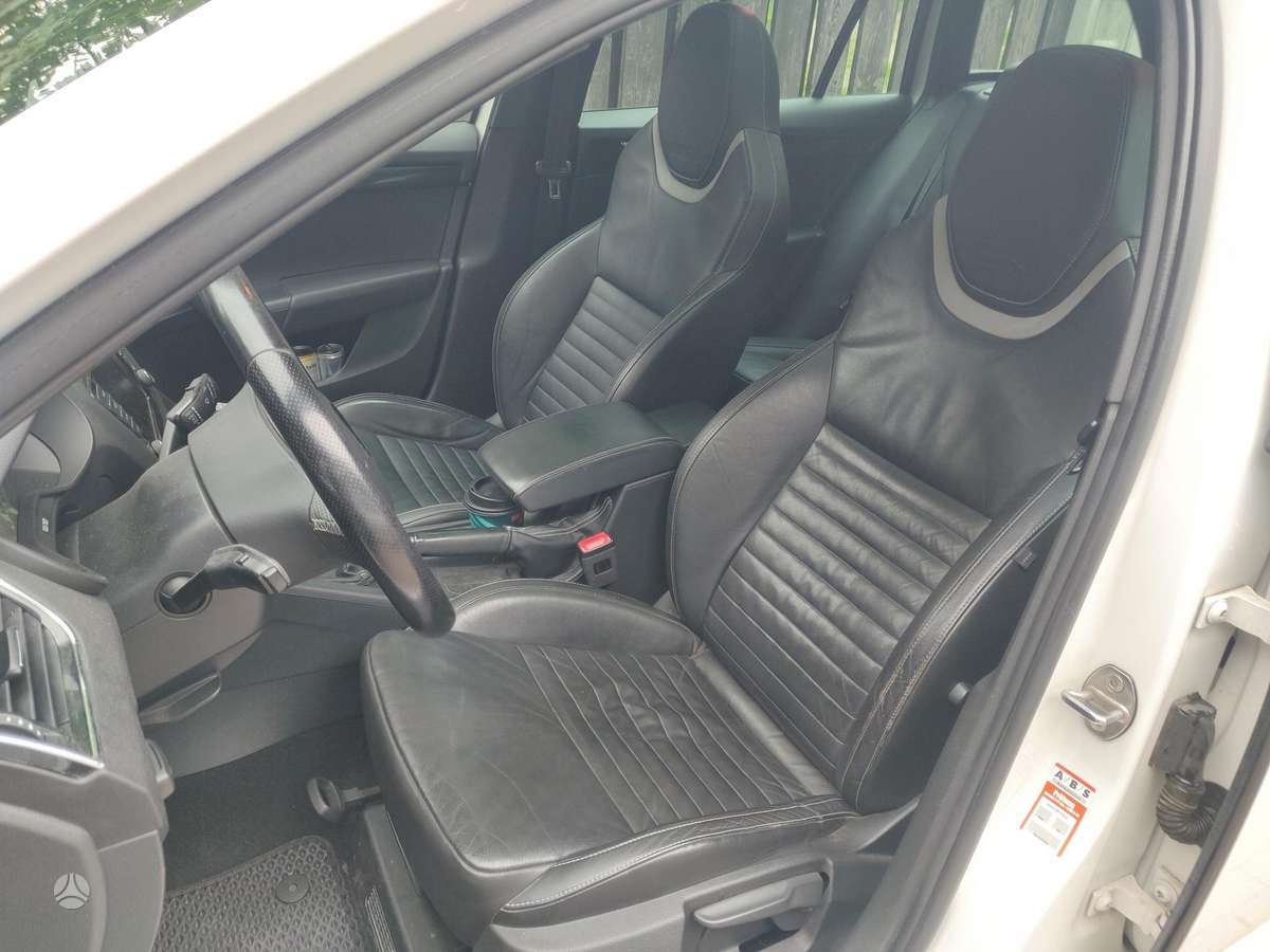 Skoda Octavia 2014 — photo 12