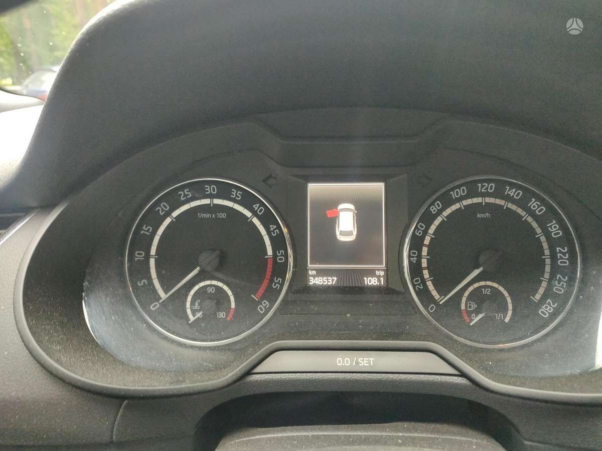 Skoda Octavia 2014 — photo 9