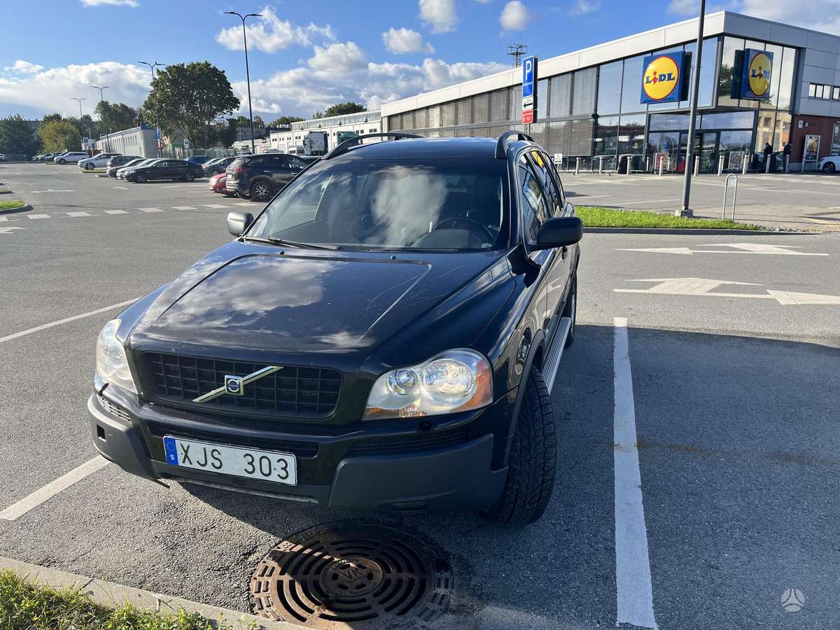 Volvo XC90 2005 — photo 13
