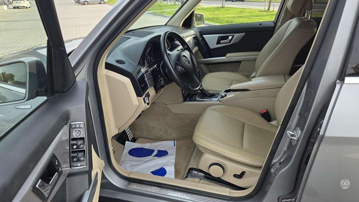 Mercedes-Benz GLK220 2010 — фото 12
