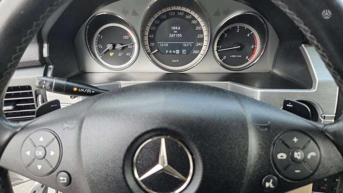 Mercedes-Benz GLK220 2010 — фото 16
