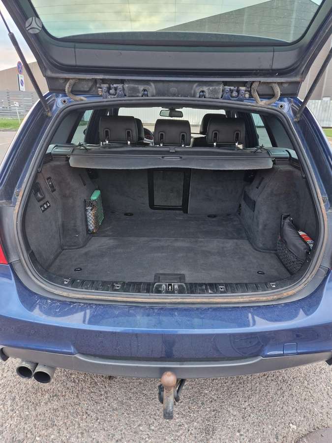 BMW 330 2007 — photo 7