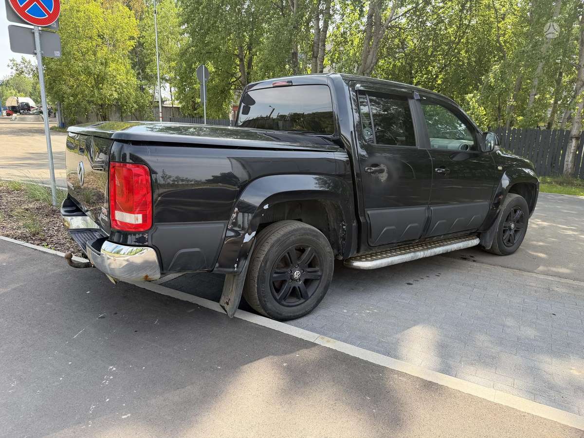 Volkswagen Amarok 2011 — photo 5