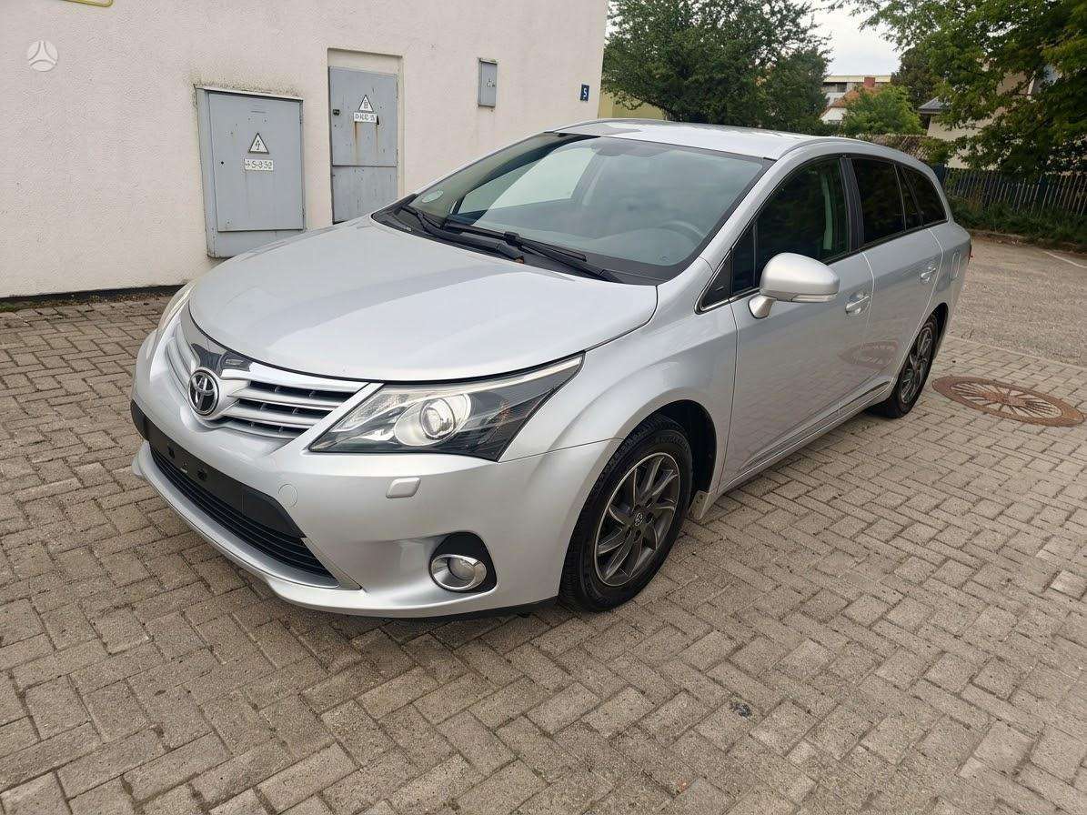 Toyota Avensis 2013 — vehicle for AFU Ukraine