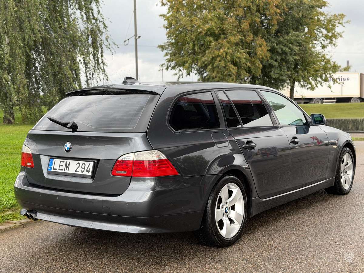 BMW 530 2008 — engine 2994 cm³, 235 HP (173kW)