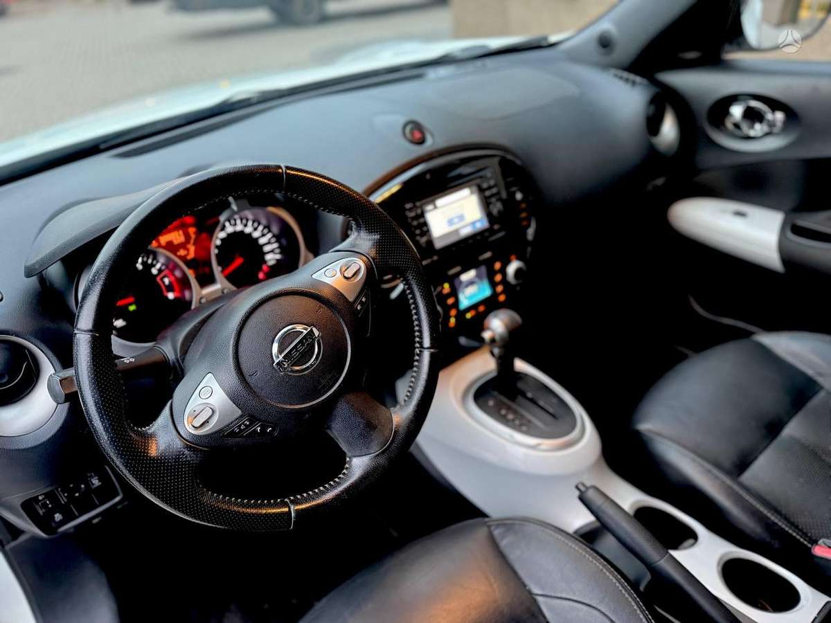 Nissan Juke 2013 — photo 11