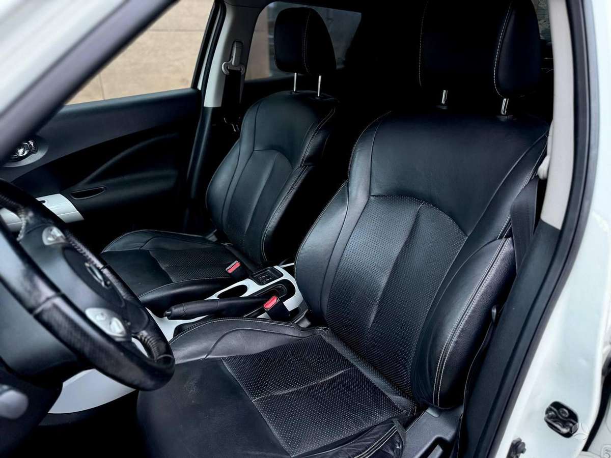 Nissan Juke 2013 — photo 17