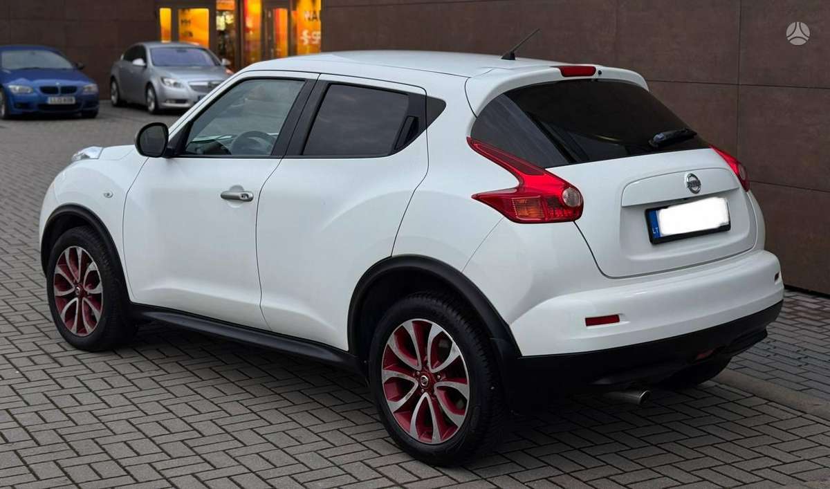 Nissan Juke 2013 — photo 9