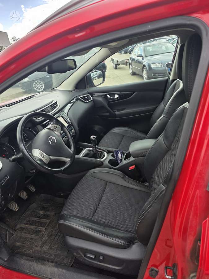 Nissan Qashqai 2015 — photo 28