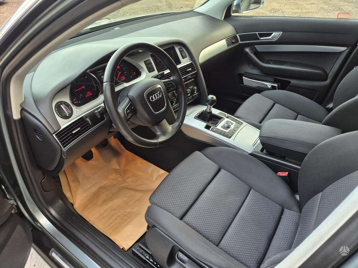 Audi A6 2009 — photo 10