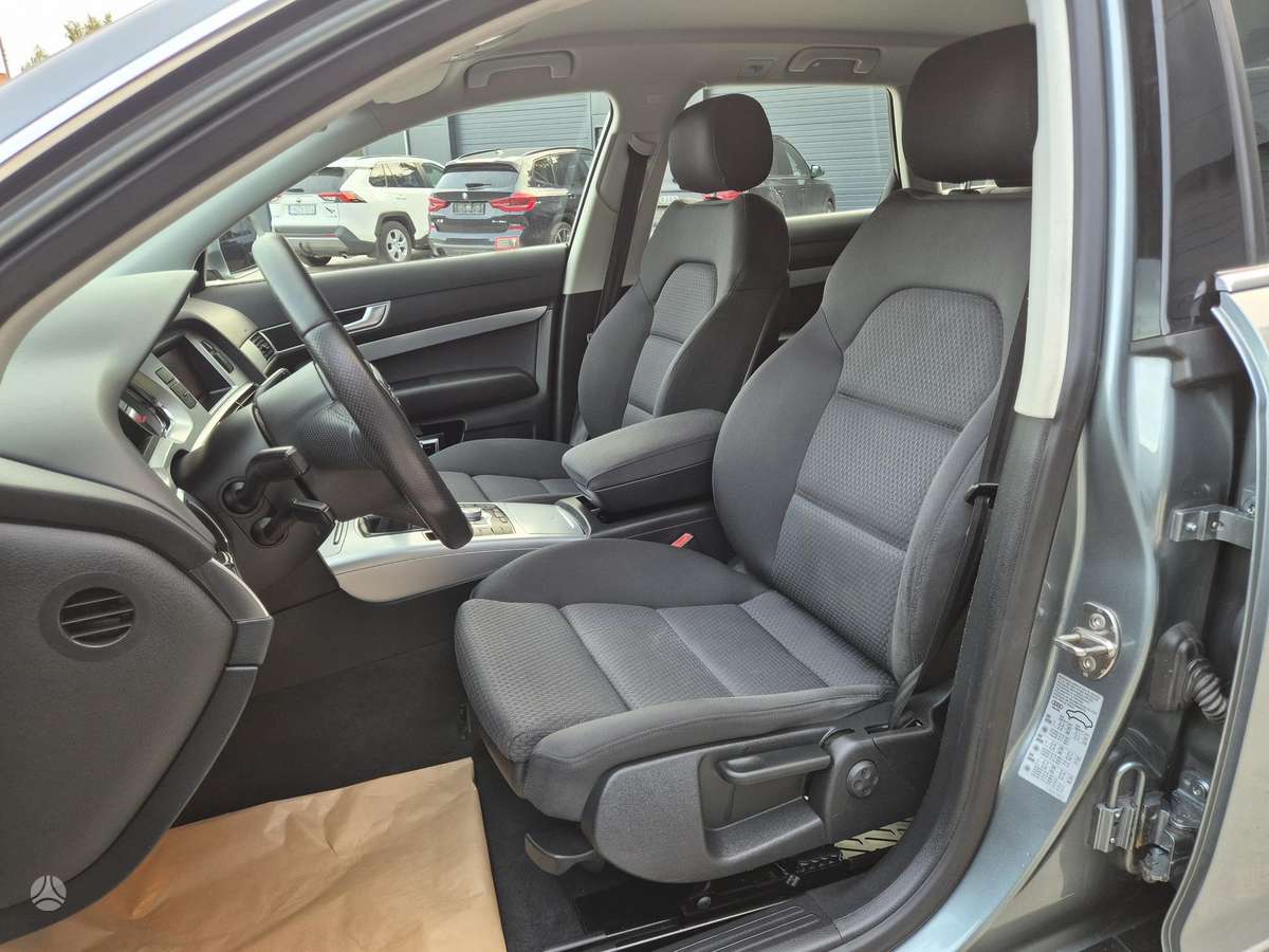 Audi A6 2009 — photo 11