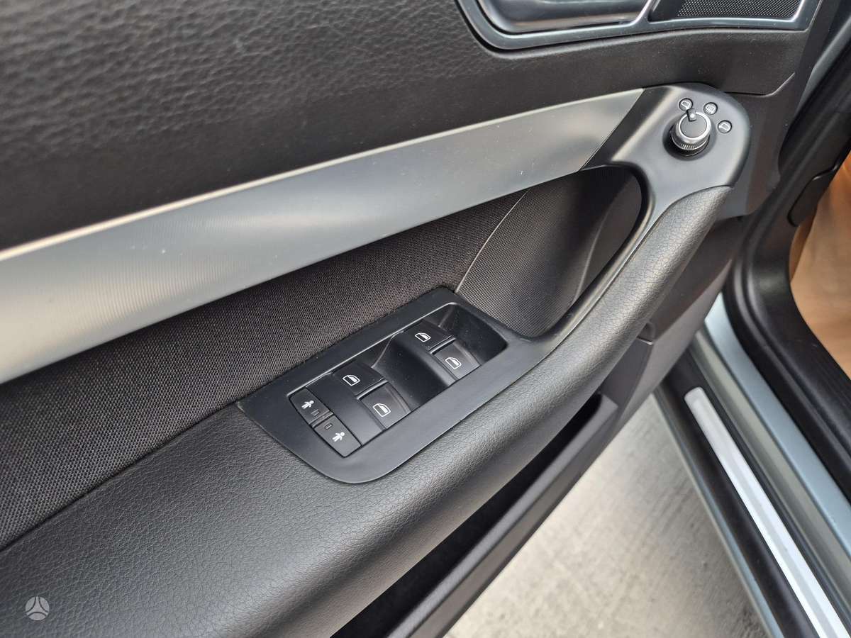 Audi A6 2009 — photo 13