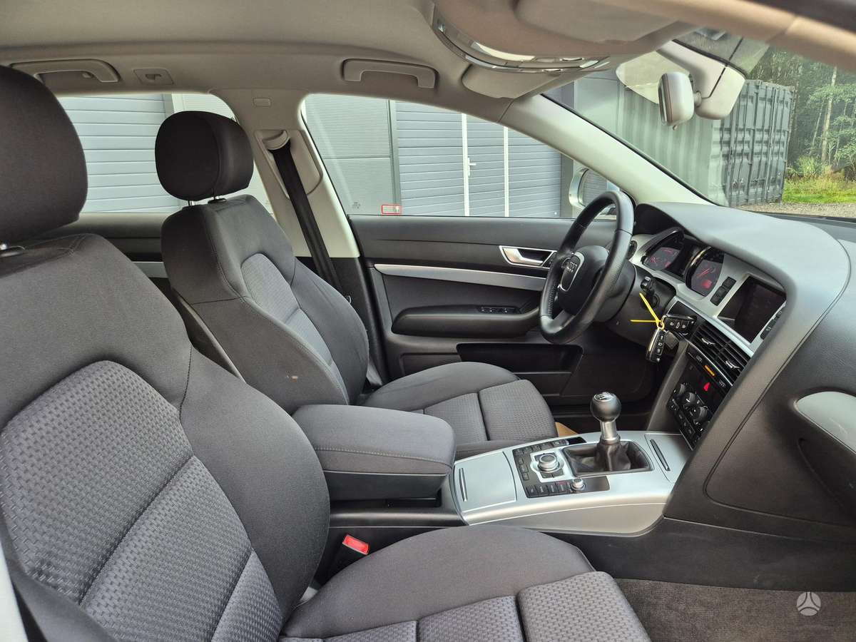 Audi A6 2009 — photo 19