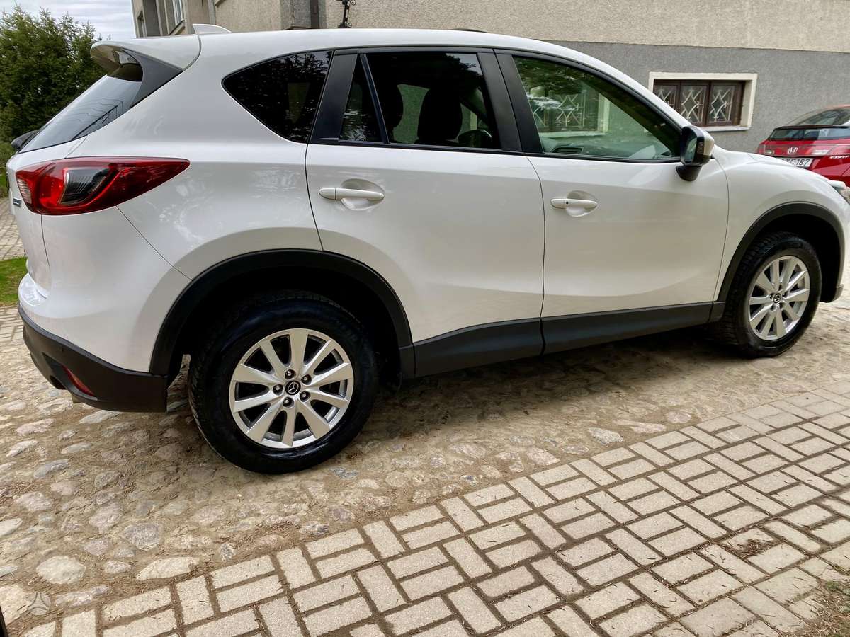 Mazda CX-5 2014 — interior