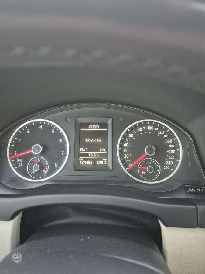 Volkswagen Tiguan 2012 — photo 15