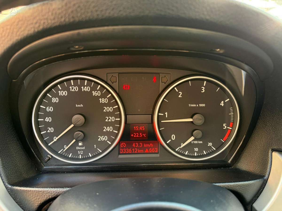 BMW 320 2005 — photo 14