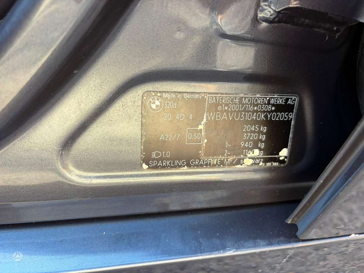 BMW 320 2005 — photo 22