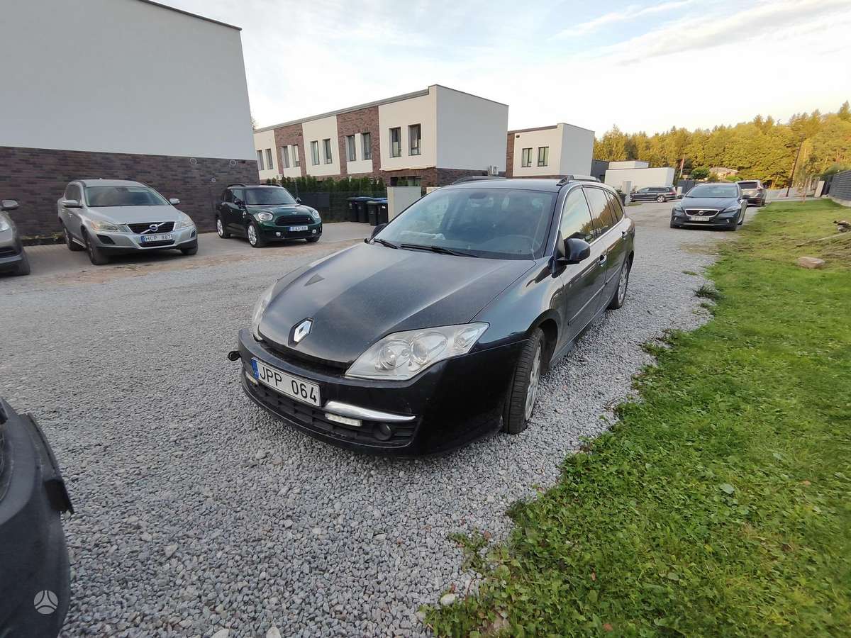 Renault Laguna 2009 — engine 1995 cm³, 131 HP (96kW)