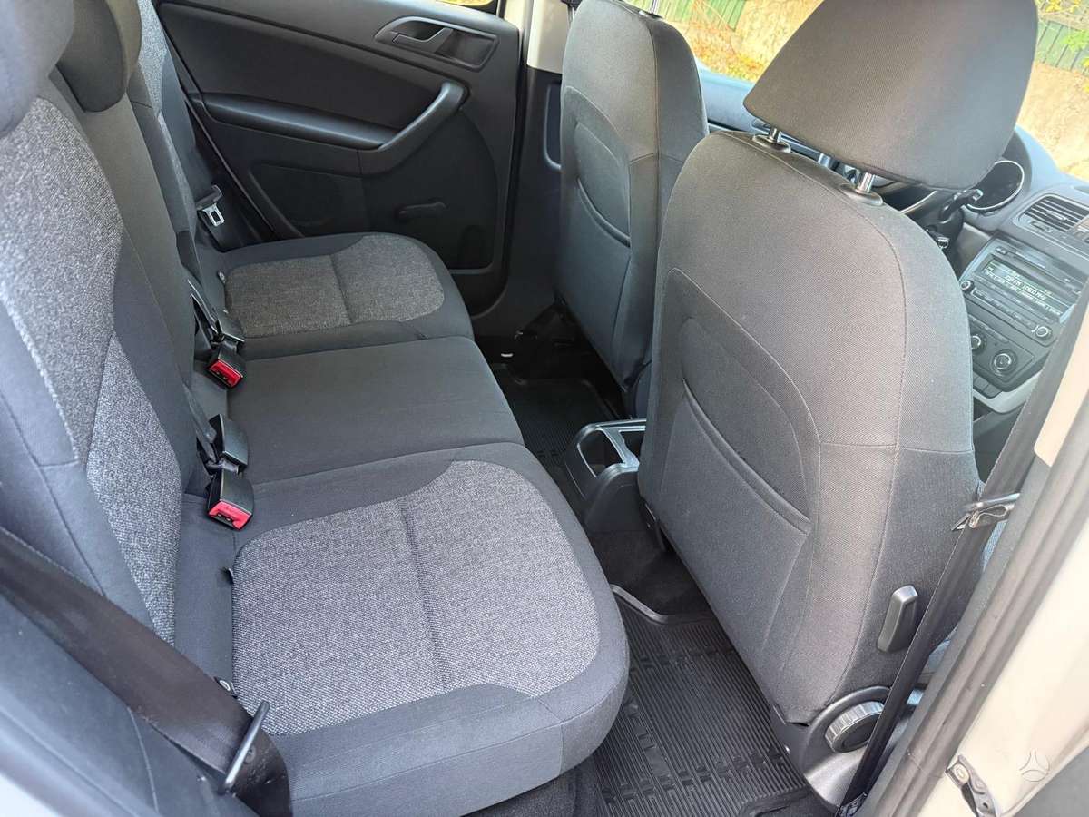 Skoda Yeti 2014 — photo 14