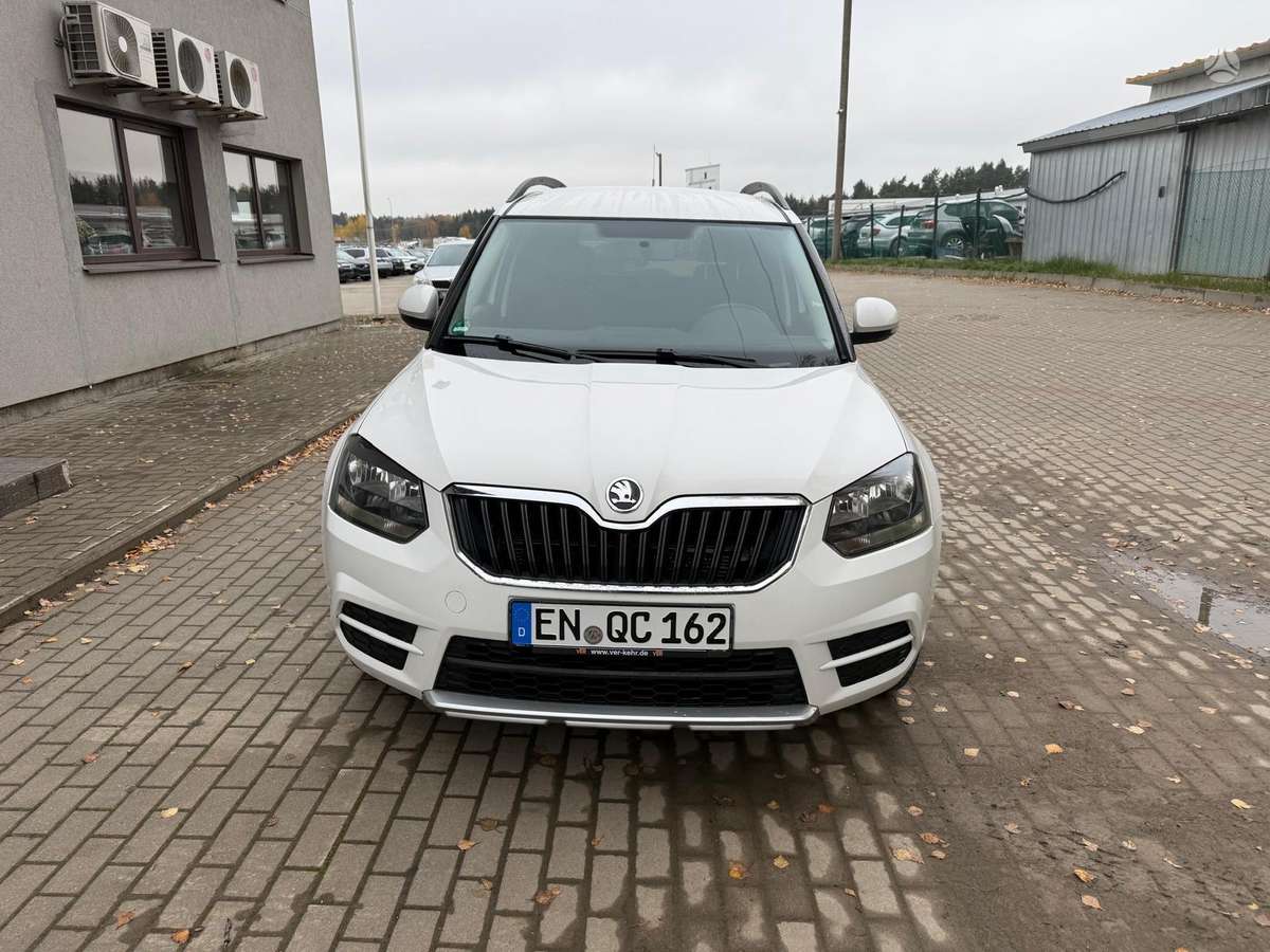Skoda Yeti 2014 — interior