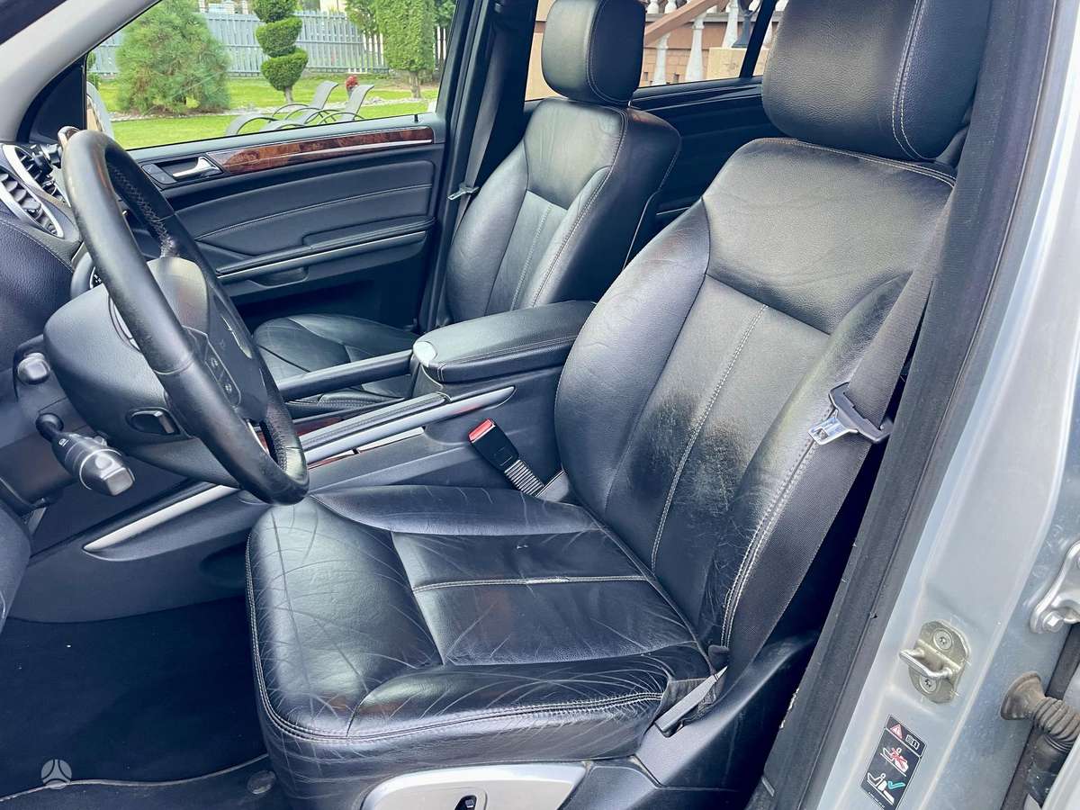 Mercedes-Benz GL320 2006 — photo 12