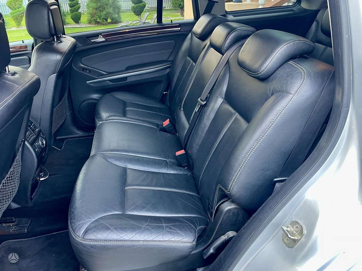 Mercedes-Benz GL320 2006 — photo 15